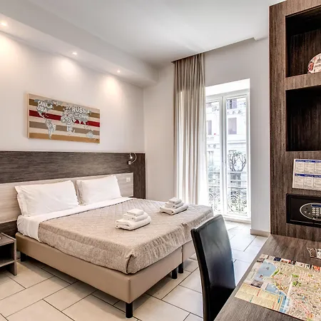 Napoli Suite Bed and Breakfast 3*
