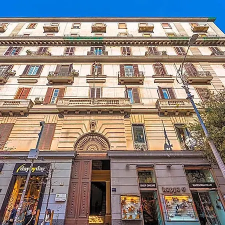 Napoli Suite Bed & Breakfast Neapol