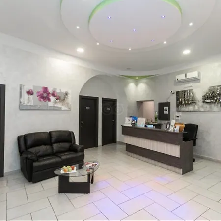 Nocleg ze śniadaniem Napoli Suite 3*