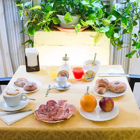 Napoli Suite 3* Nápoly