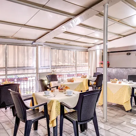 Napoli Suite Frühstückspension 3*
